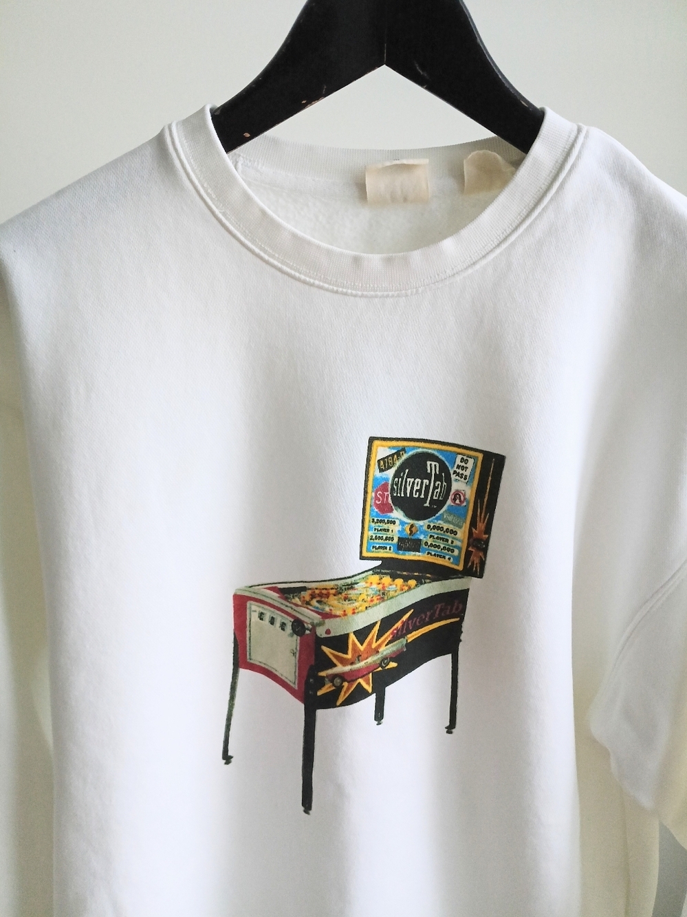 Levi’s SilverTab Pinball Machine Graphic Sweatshirt Medium White Crewneck - Picture 2 of 9